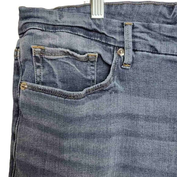 Good American Good Legs High Waist Crop Skinny Jeans Size 20 - Picture 5 of 11